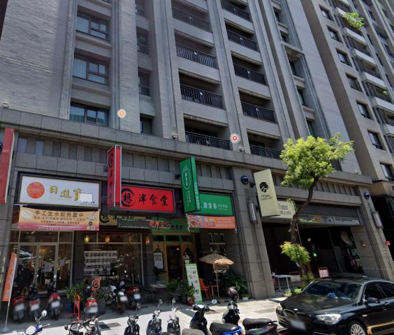 高雄左營大樓法拍-3
