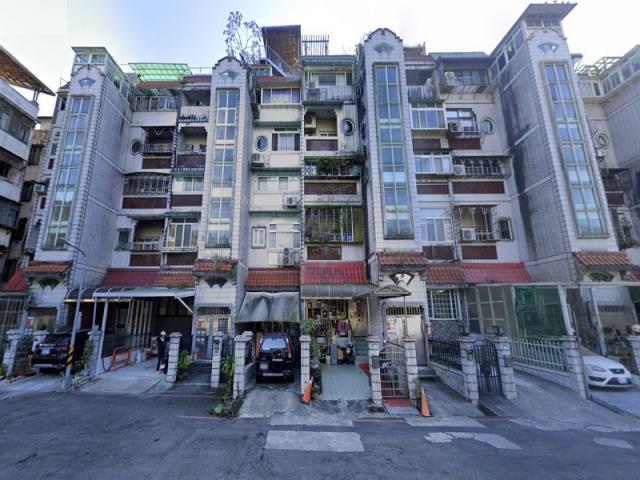 新北新店公寓_一樓法拍-2