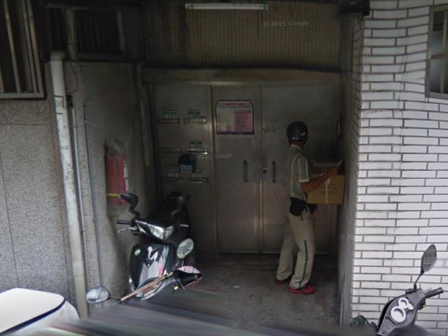 永和法拍公寓_秀朗國小公寓售-5