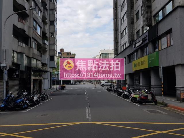 台北拍賣大樓-7