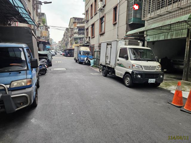 台北公寓_附頂樓加蓋法拍-4