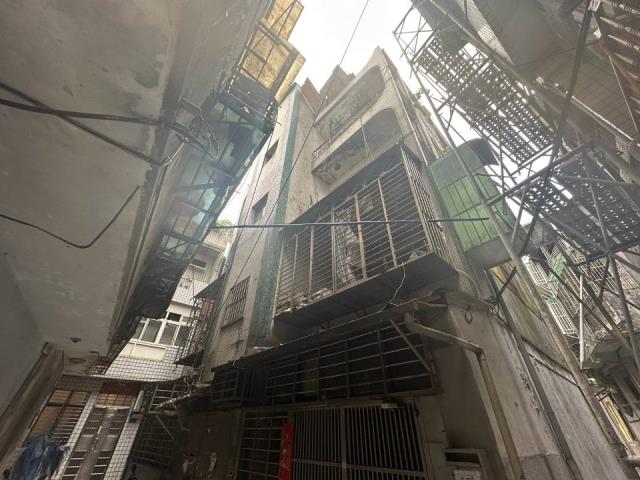 基隆中山區公寓-1