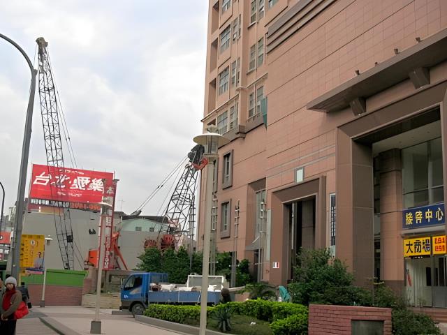 新北中和法拍大樓_辦公室_秀山國小學區-5