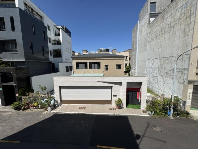 台南安平透天-1