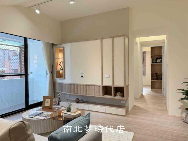 東區華廈-2