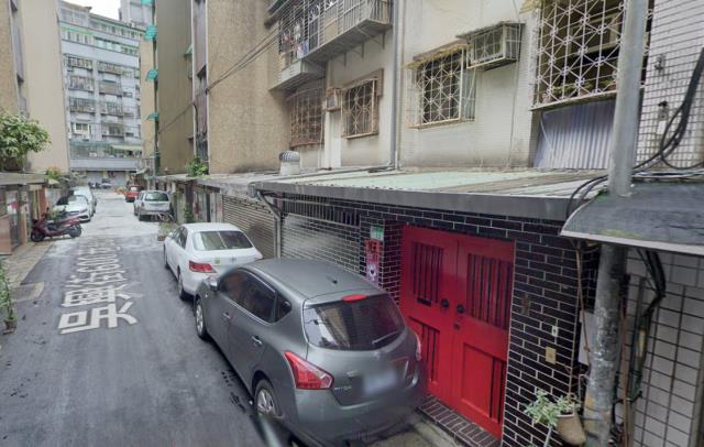 台北信義區法拍公寓-1