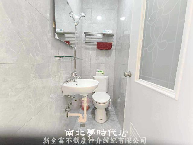 台南南區公寓-12