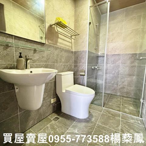 高雄華廈-9