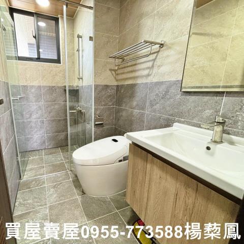 高雄華廈-8