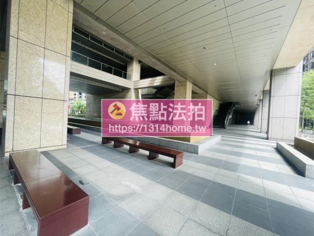 新北板橋大樓法拍-8