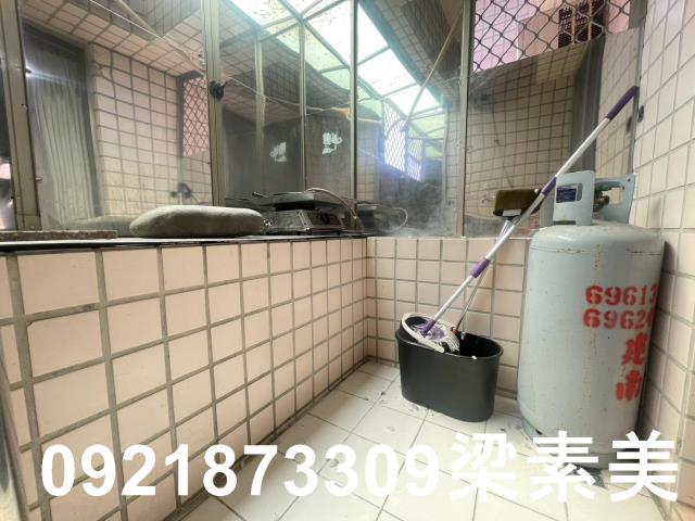 湖內大樓-8