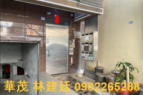 高雄岡山拍賣華廈-1