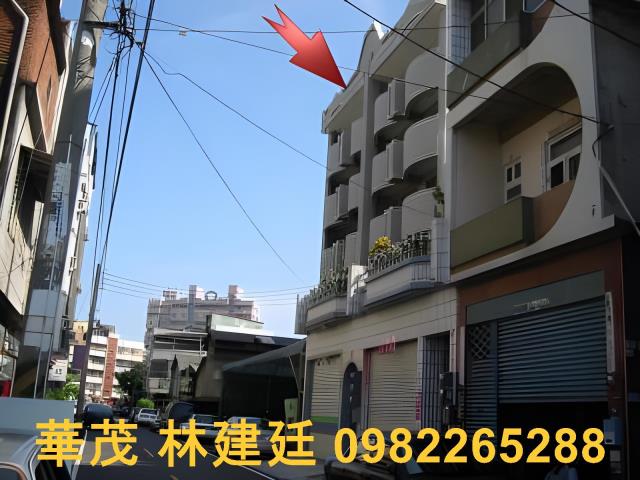 高雄岡山拍賣華廈-6