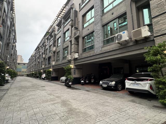 左營法拍透天-3
