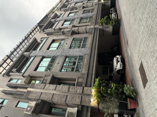 左營法拍透天-4