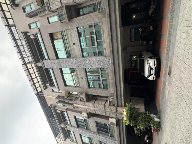 左營法拍透天-5