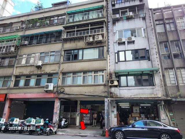 台北中正區公寓拍賣-3