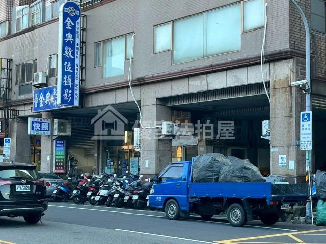 桃園桃園區法拍店面-5