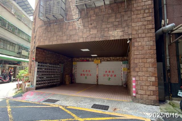 新北中和大樓法拍-4