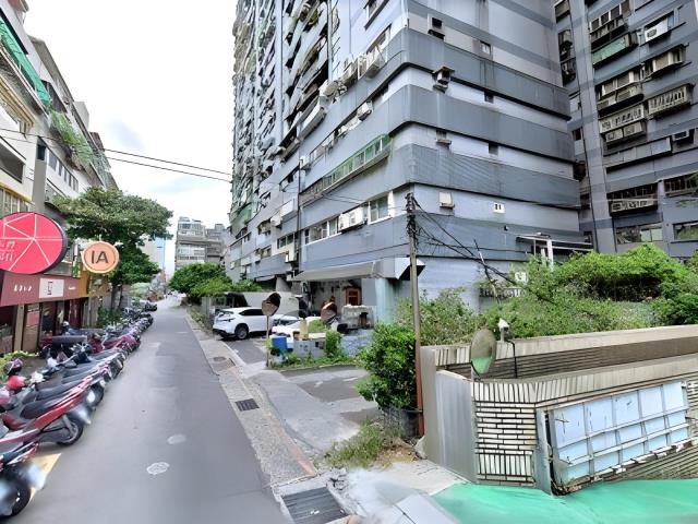 台北松山大樓_套房_台北小巨蛋套房法拍-10