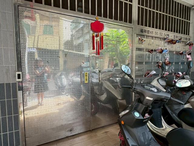 高雄法拍大樓-3