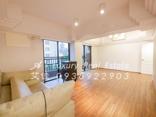 卡納琳花園名廈