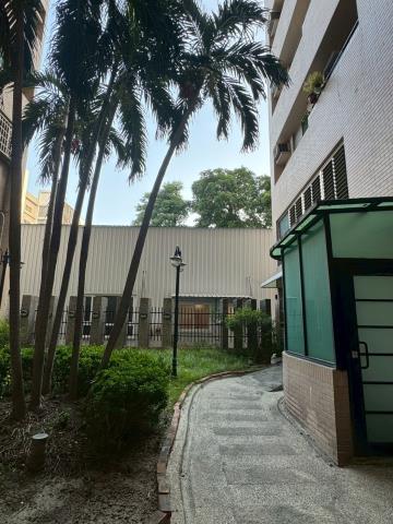 楠梓法拍大樓_一樓-4