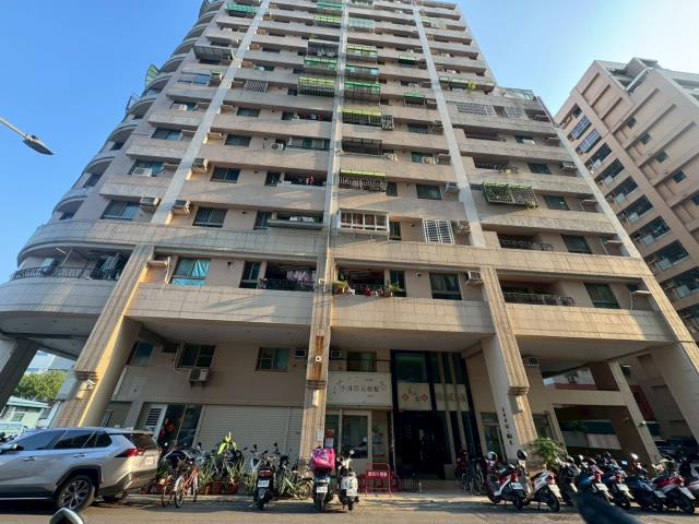 楠梓法拍大樓-8