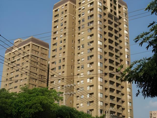 桃園大樓_南崁台茂購物中法拍-1