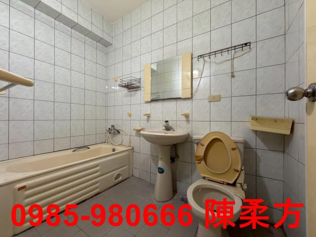 嘉義西區透天-9