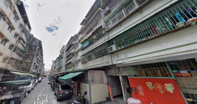 鳳山公寓法拍-4