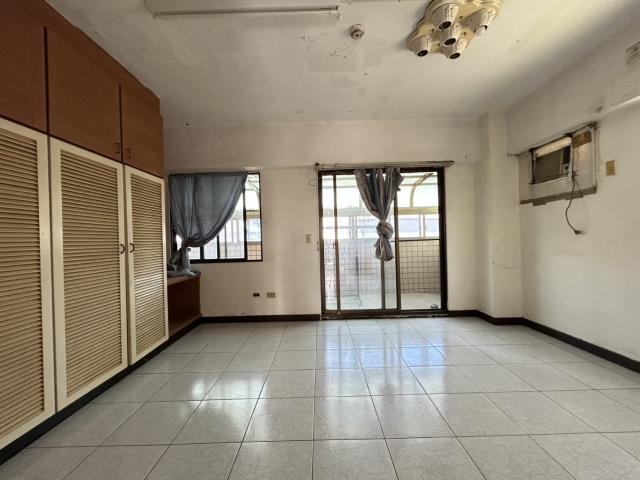 高雄岡山大樓-6