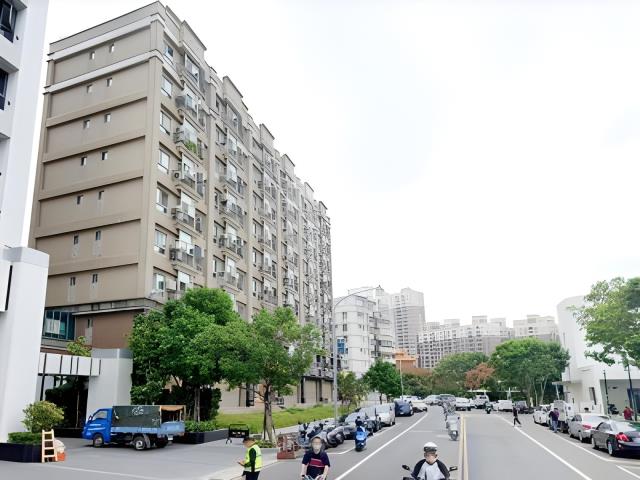 蘆竹法拍大樓_台茂購物中心-1