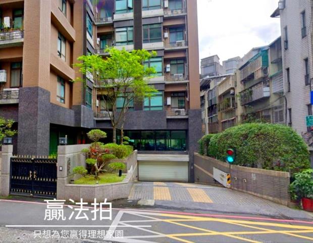 台北拍賣大樓-4