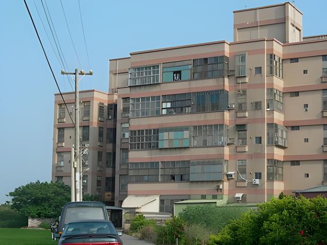 桃園觀音公寓_觀音龍貓公車站法拍-1