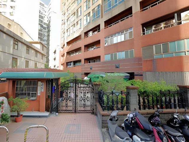 桃園中壢法拍大樓_華廈_套房-9