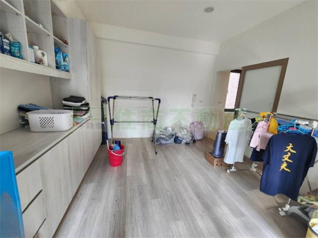 高雄鼓山透天-10