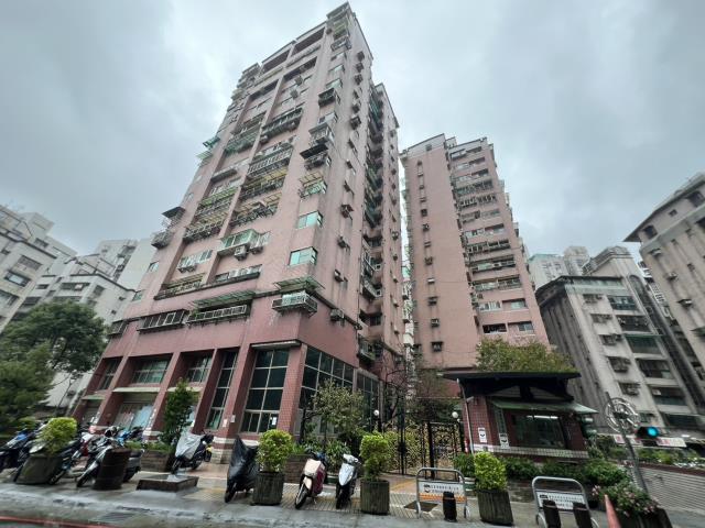 專委樟樹國小景觀三房電梯