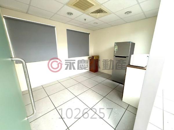 東區大樓_辦公室-11