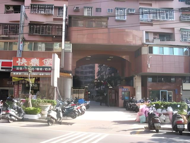 新北法拍大樓_樹林火車站商圈-2