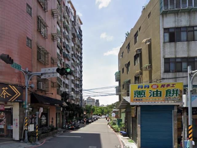土城法拍大樓_學府路市場商圈-7