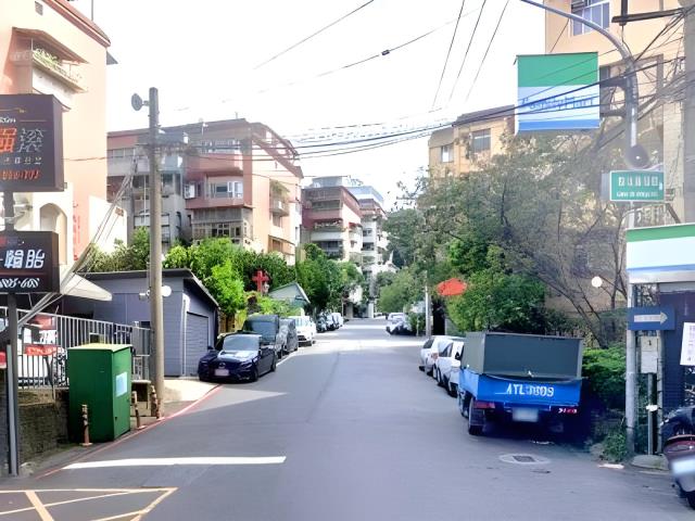 新北新店法拍透天_新店玫瑰城郵局-5