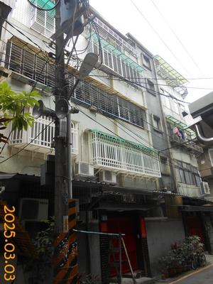 新北新店法拍公寓_裕隆城購物中心-2