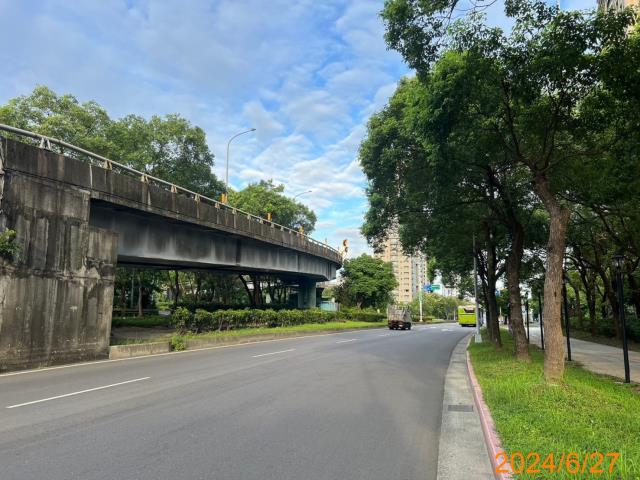 台北拍賣大樓-2