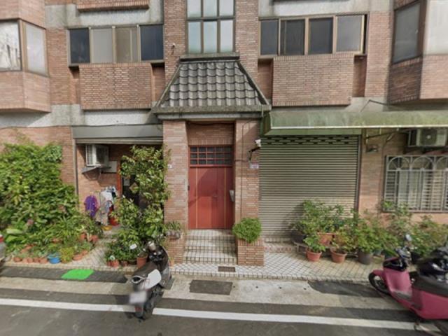 桃園龍潭法拍公寓_龍潭高爾夫球場-2