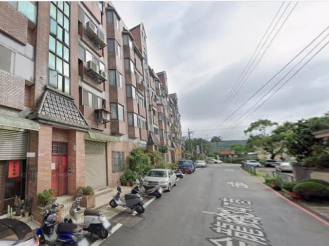 桃園龍潭法拍公寓_龍潭高爾夫球場-4