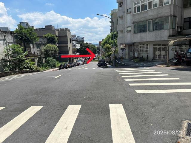 台北士林法拍大樓-3