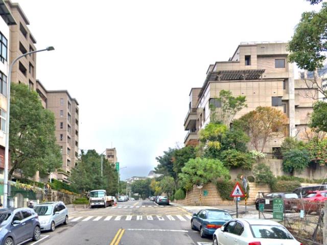 台北士林法拍大樓_華廈_鋼骨RC造-9