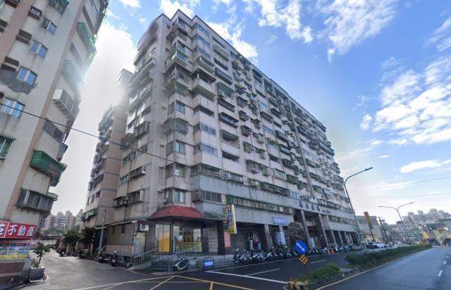 新北三芝法拍大樓-1