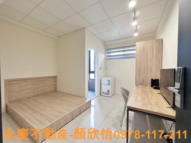 東區透天_店面_套房-8